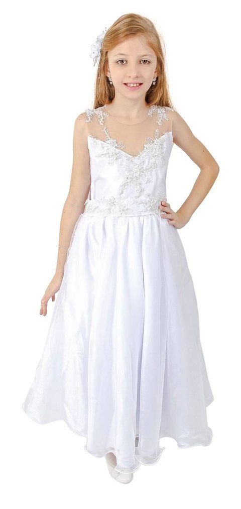 Daminha de vestido branco com bordado no corpo